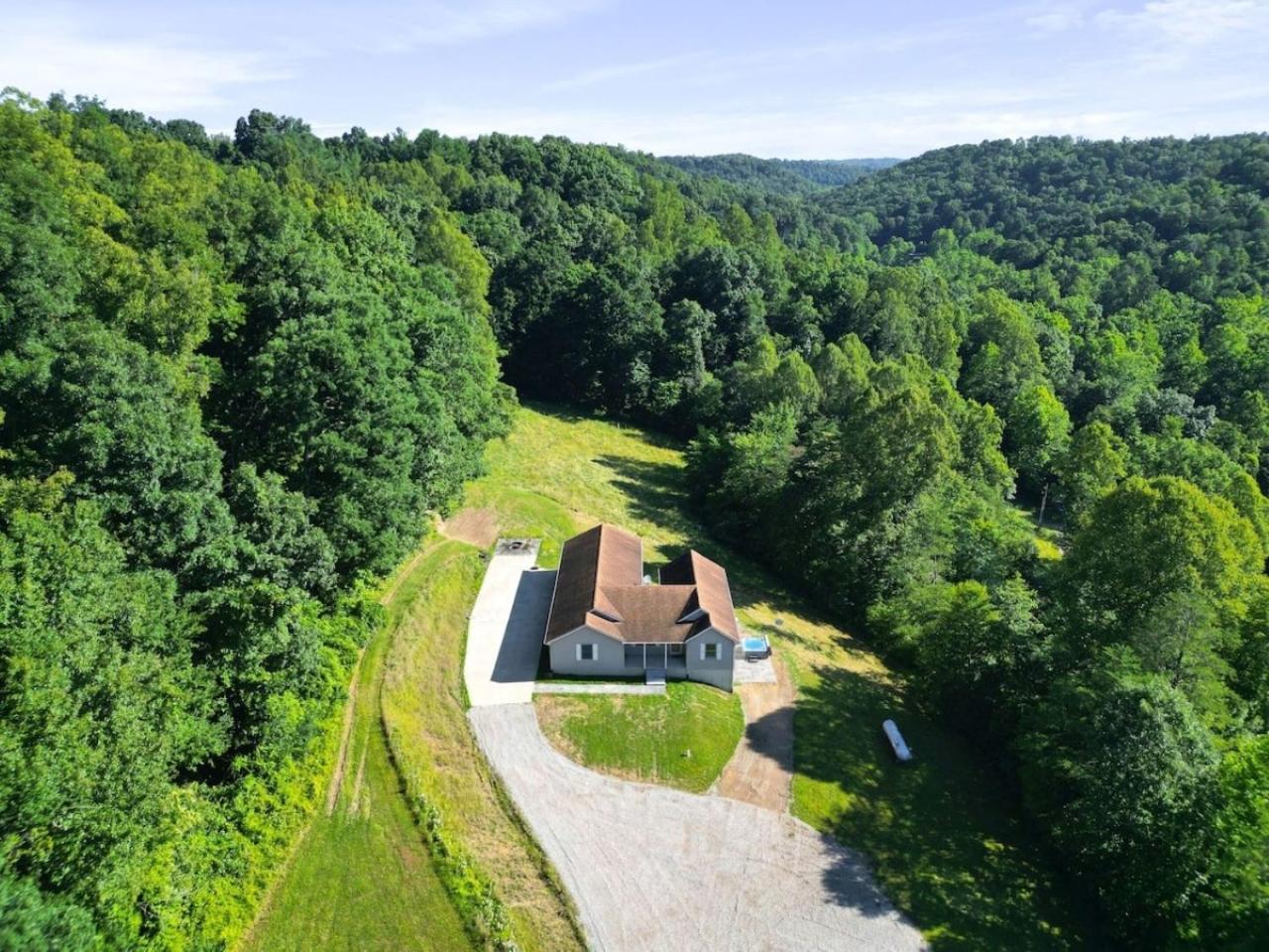 Buck Run - A Secluded Cabin In Rockbridge, Oh Exterior photo